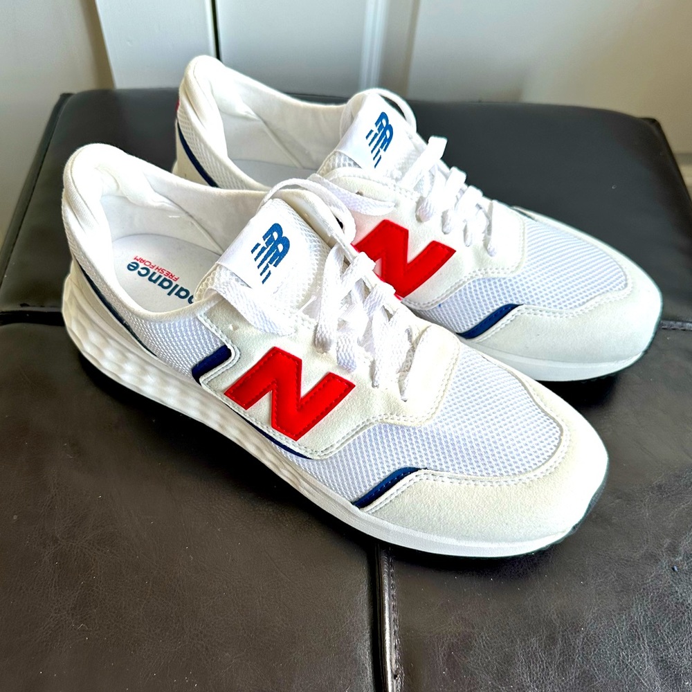 New Balance Fresh Foam X70 V1 size 8.5